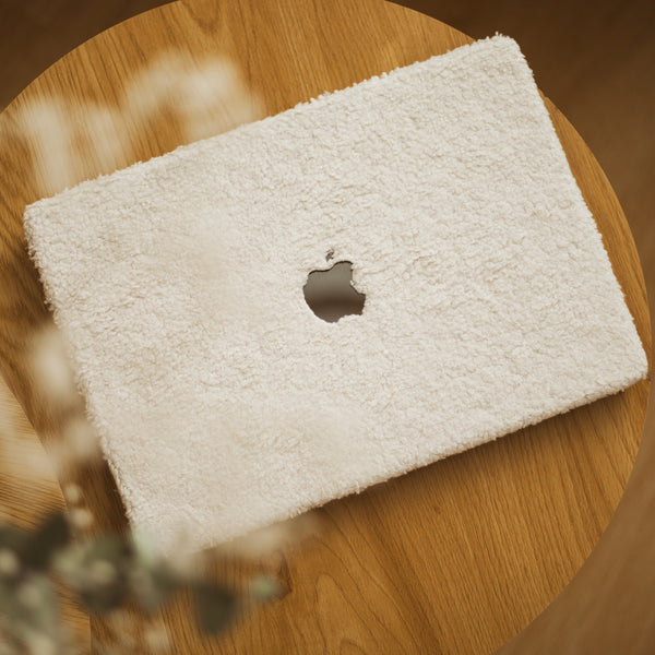 Pourquoi protéger son MacBook est indispensable en 2025 ?
